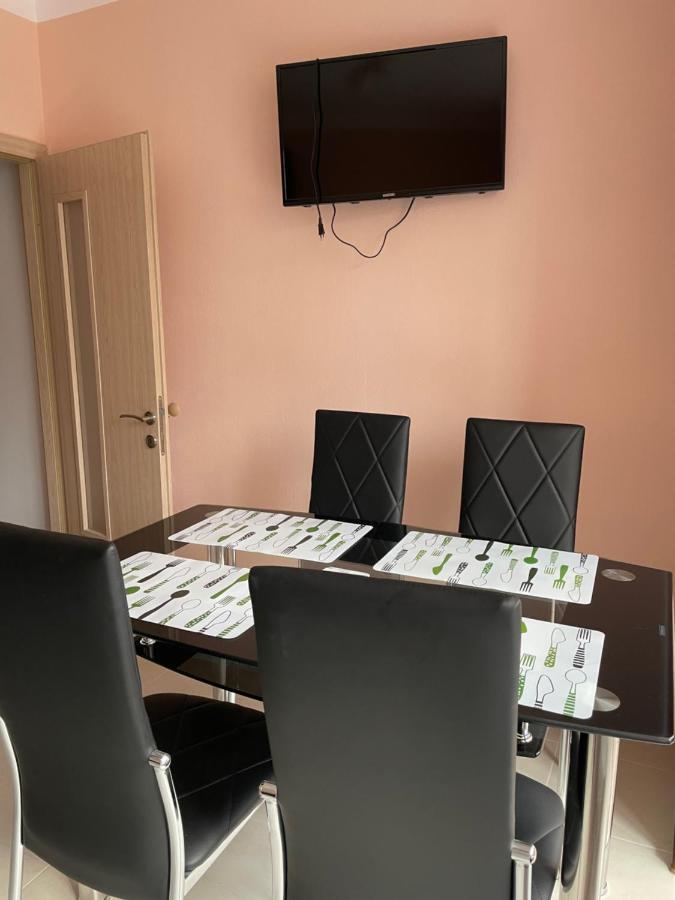 Апартаменты Apartament Emaia Девин Экстерьер фото