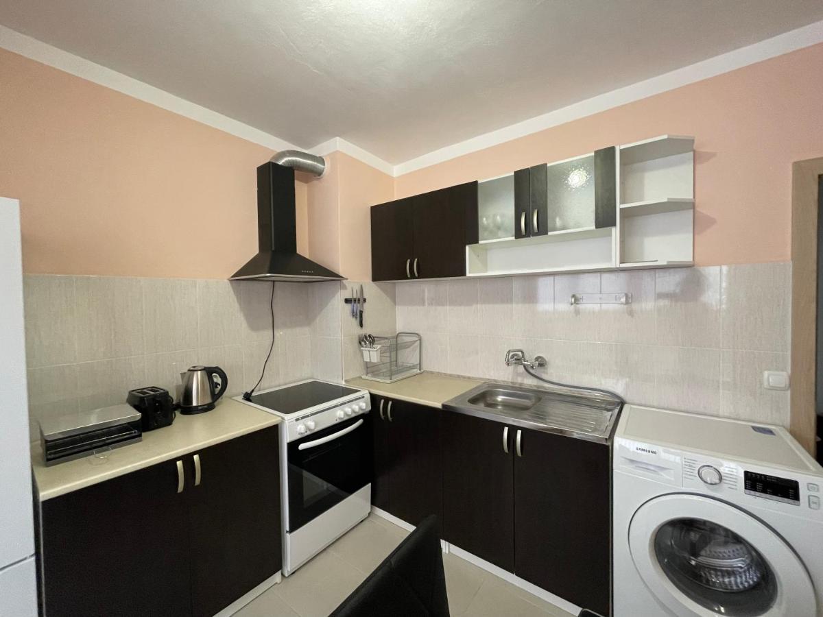 Апартаменты Apartament Emaia Девин Экстерьер фото